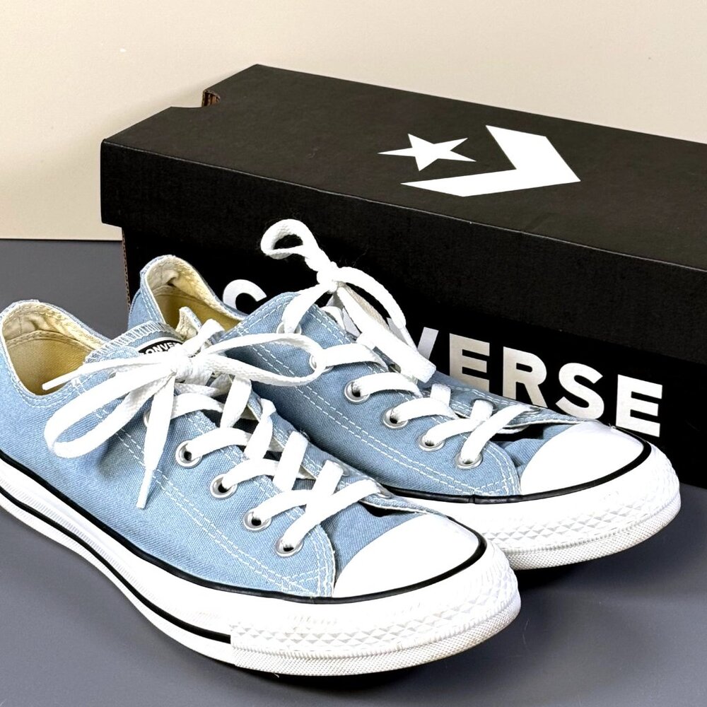 Converse Chuck Taylor All Star Low Washed Denim Sneakers Men’s 7.5 Women’s 9.5 w